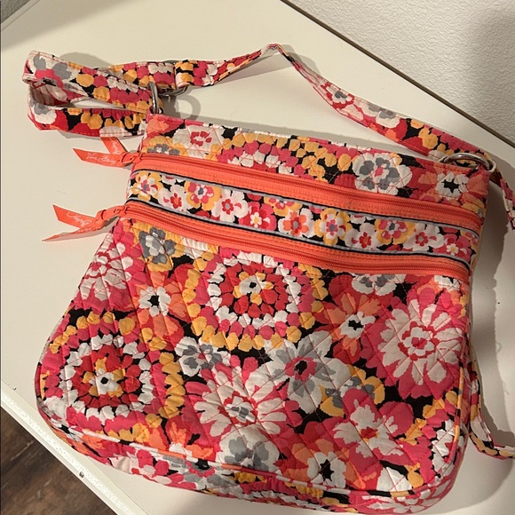 Vera Bradley Crossbody Purse - Picture 2 of 9
